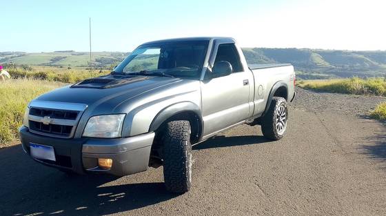 CHEVROLET S10 2.4 MPFI ADVANTAGE 4X2 CS 8V FLEX 2P MANUAL CHEVROLET S10 2.4 MPFI ADVANTAGE 4X2 CS 8V FLEX 2P MANUAL